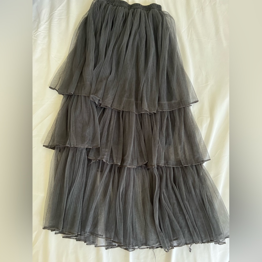 Layered Ruffles Mesh Long Tiered Skirt size s